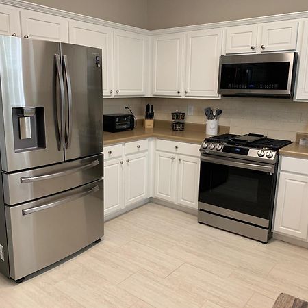 Enjoy This Amazing Home With Porch & Grill Near Dt Woodstock Pokój zdjęcie
